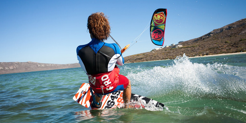 Curso de kitesurf